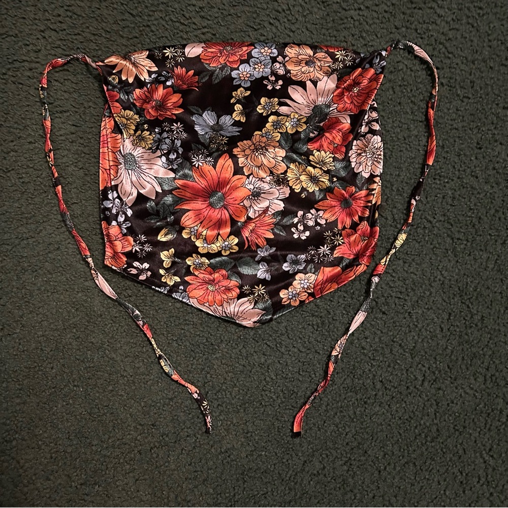 Rue21 Floral Women's Bandana Top with Red and Pink Accents